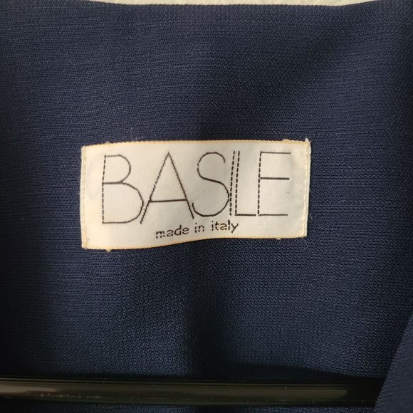 Basile Made In Italy Size 42 100% Virgin Wool Navy One Button Blazer Double Vent - Picture 7 of 14